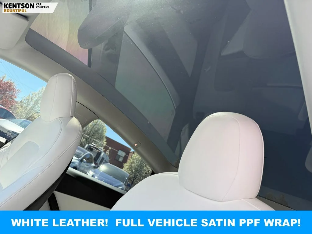 Used 2022 Blue Tesla Performance image 25