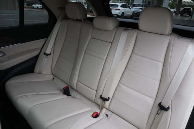 Certified Used 2025 Polar White Mercedes-Benz GLE 350 image 21