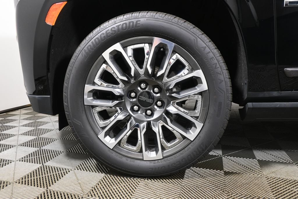 2024 GMC Yukon Denali Ultimate - Photo 12
