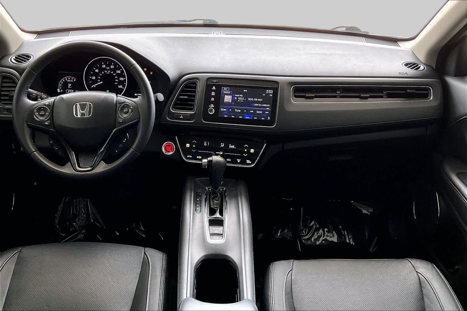 Used 2019 Platinum White Pearl Honda Touring image 16
