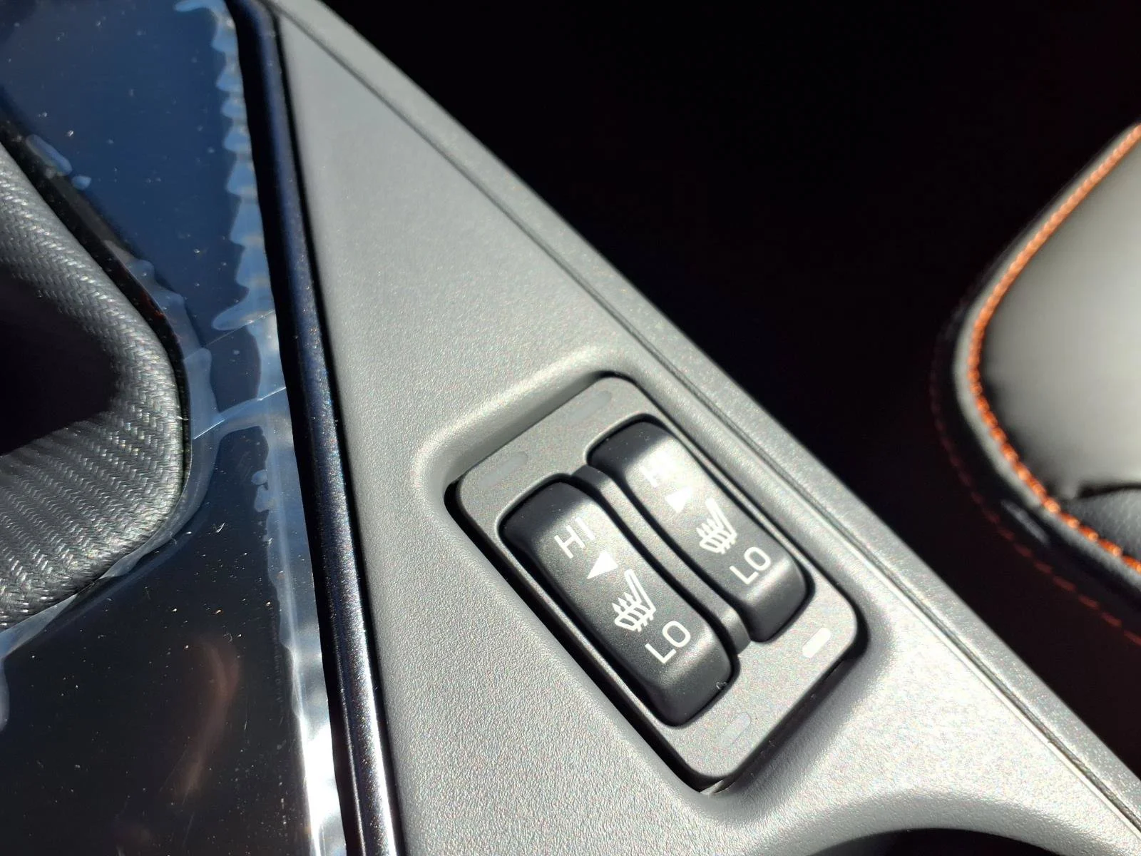 New 2026 ICE SILVER METALLIC Subaru Limited Hybrid image 6