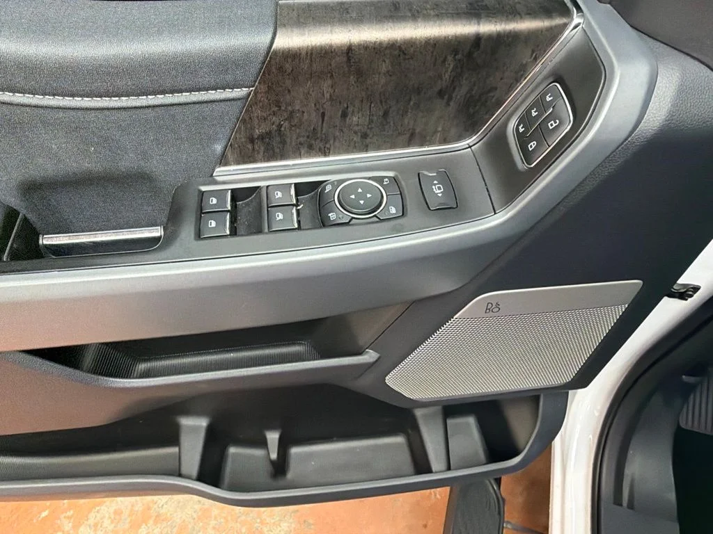 Used 2024 White Ford Lariat image 22