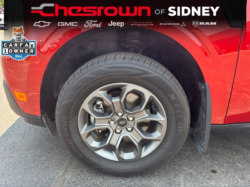 Used 2023 Chili Pepper Red Ford XLT image 9