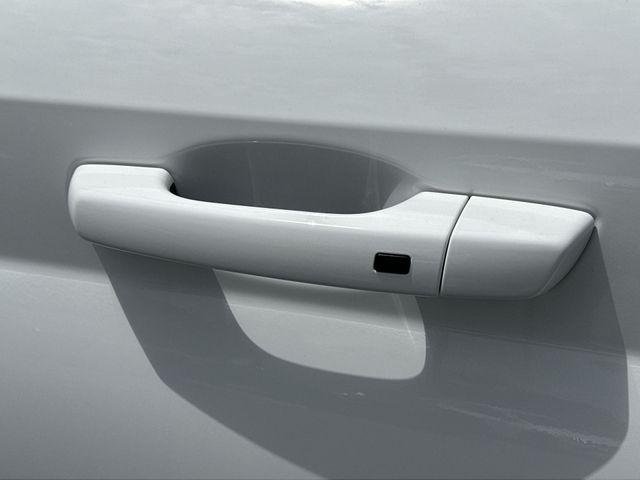 New 2026 White Hyundai SEL image 38