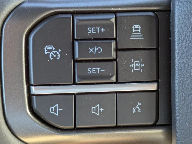 New 2026 Oxford White Ford Tremor® image 26