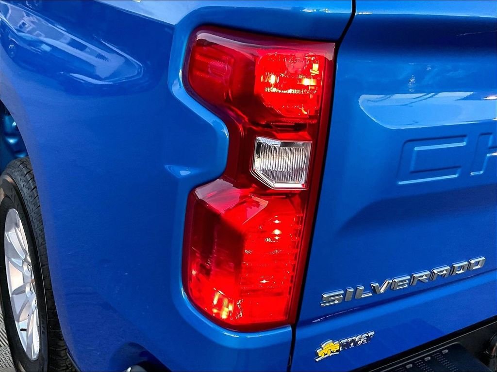Used 2026 Blue Chevrolet LT image 34