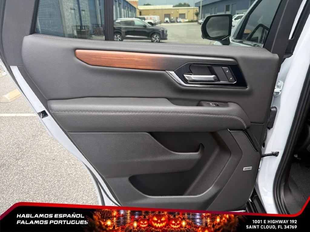 2026 GMC Yukon Denali - Photo 29