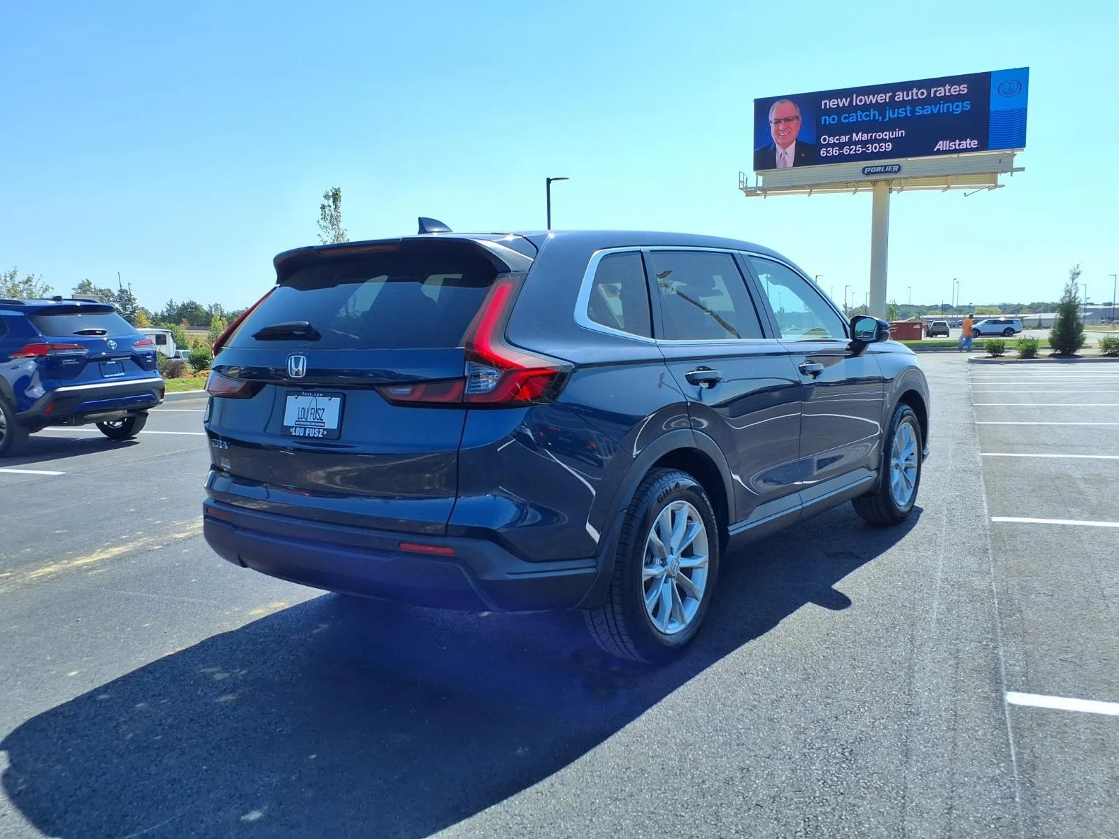 Used 2024 Canyon River Blue Metallic Honda EX-L image 26