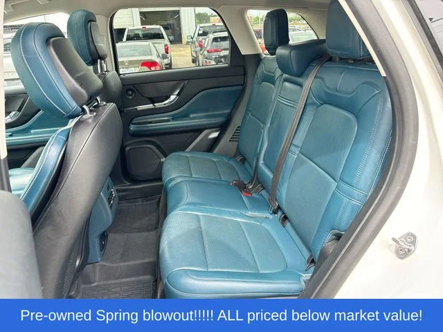 Used 2020 White Lincoln Reserve image 18
