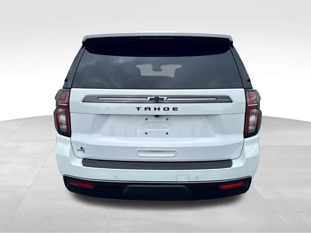 Used 2021 White Chevrolet Z71 image 4