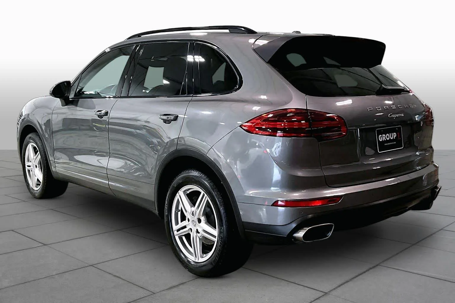 Used 2016 Meteor Gray Metallic Porsche  image 11