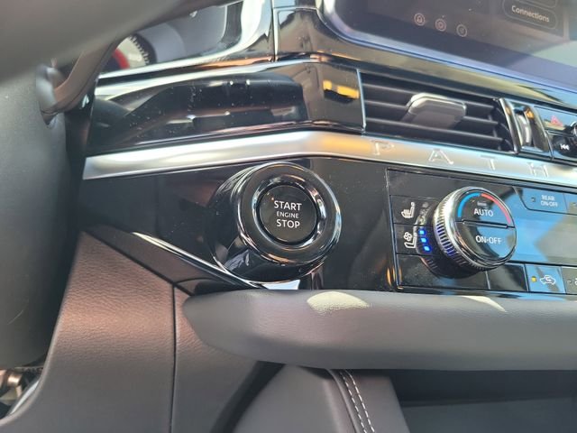 New 2026 Nissan Pathfinder Platinum