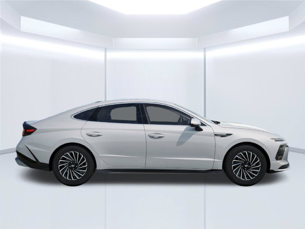 New 2026 White Hyundai Limited image 7