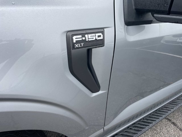 Used 2023 Silver Ford XLT image 15