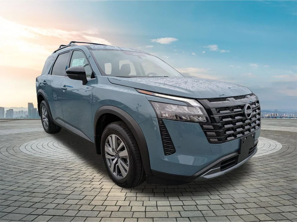 2026 Nissan Pathfinder SL 4WD's photo