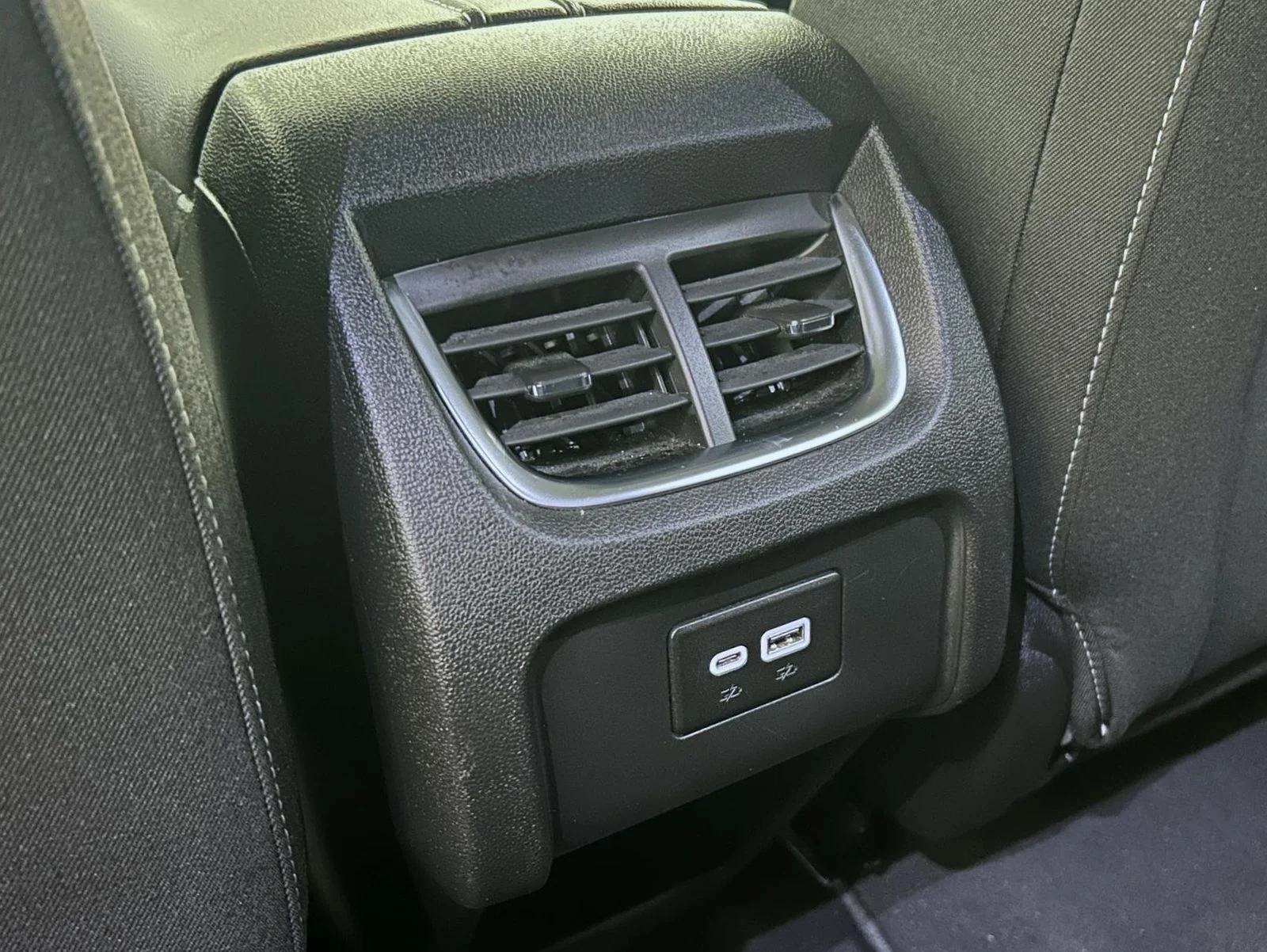 Used 2025 White Chevrolet LT image 21