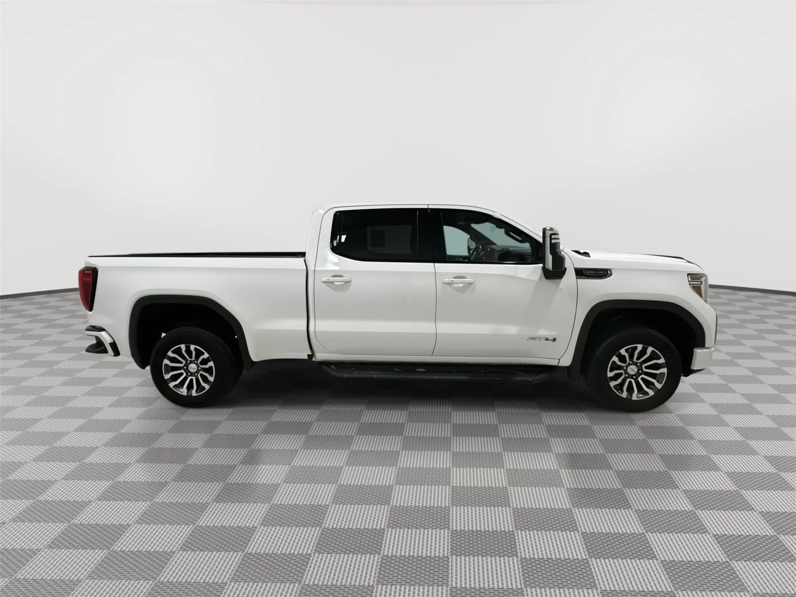 Used 2021 SUMMIT WHITE GMC AT4 image 6