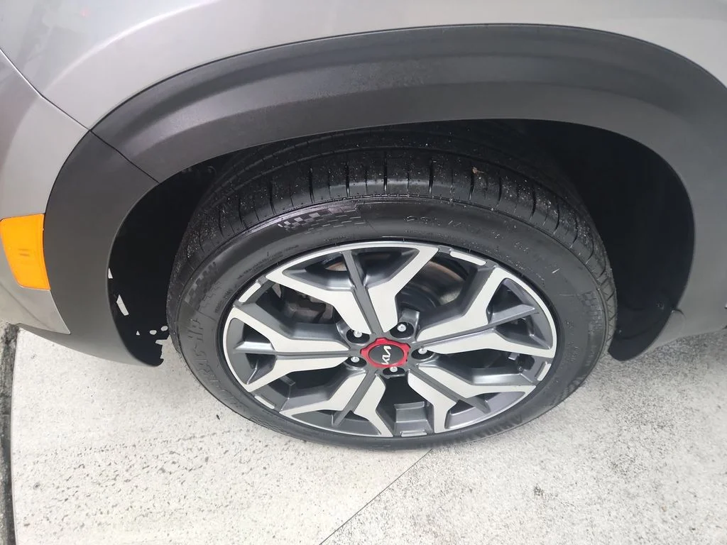 Used 2022 Gray Kia SX image 14