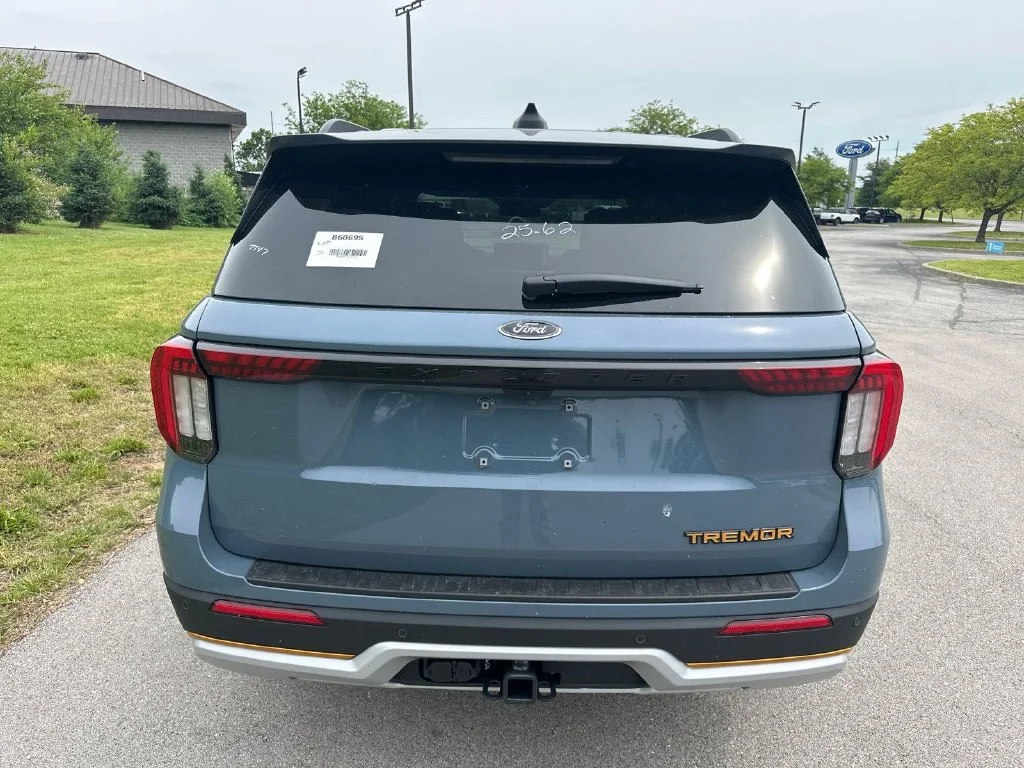 New 2026 Blue Ford Tremor image 11