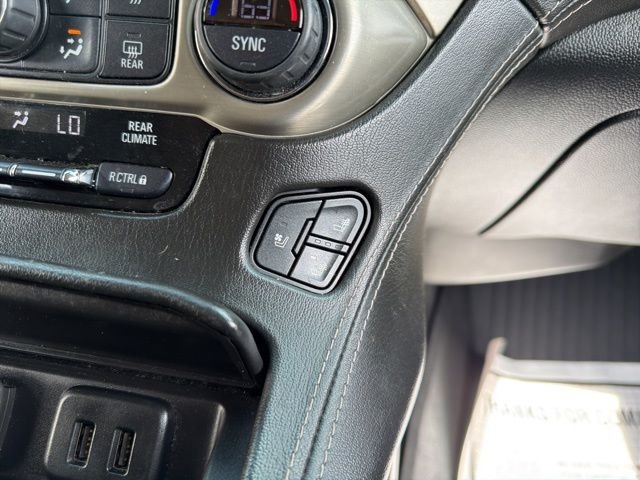 2020 GMC Yukon Denali - Photo 39