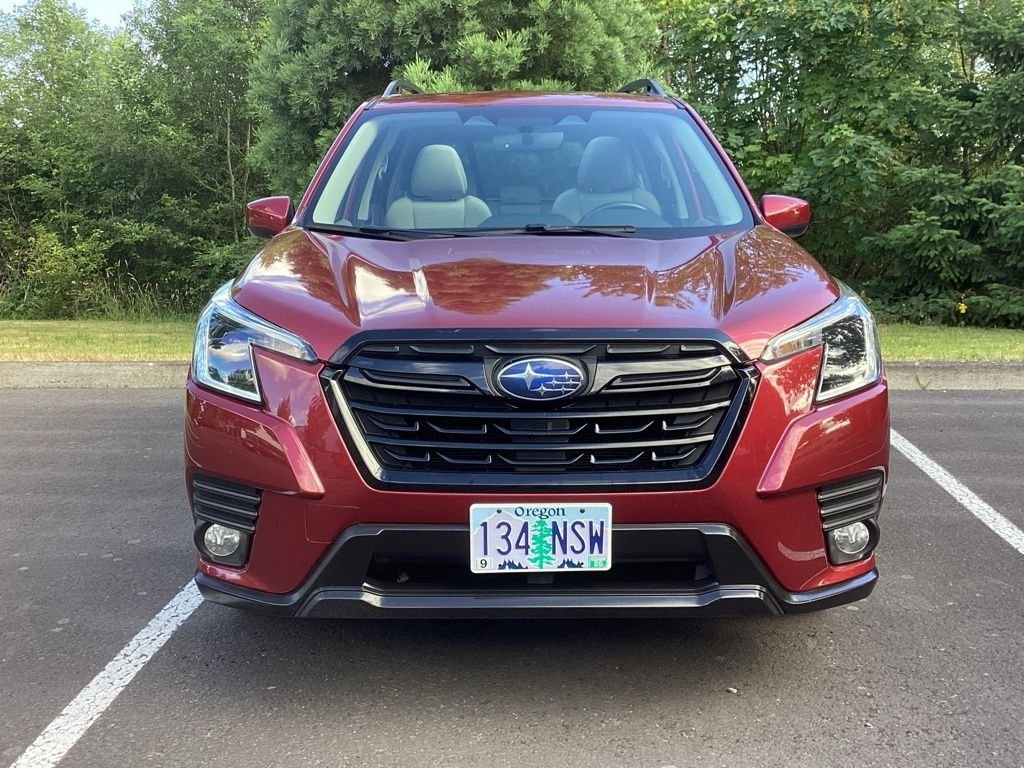 Used 2022 Red Subaru Premium image 19
