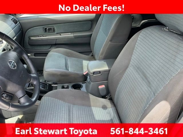 Used 2004 Silver Nissan SE image 23