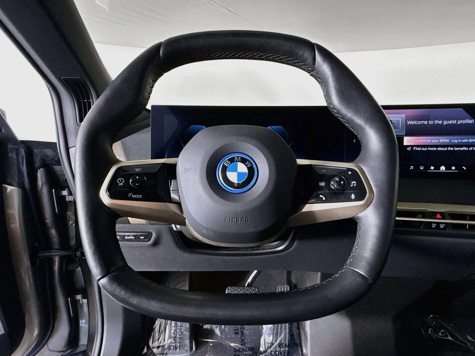 Certified Used 2024 Oxide Gray Metallic BMW xDrive50 image 11
