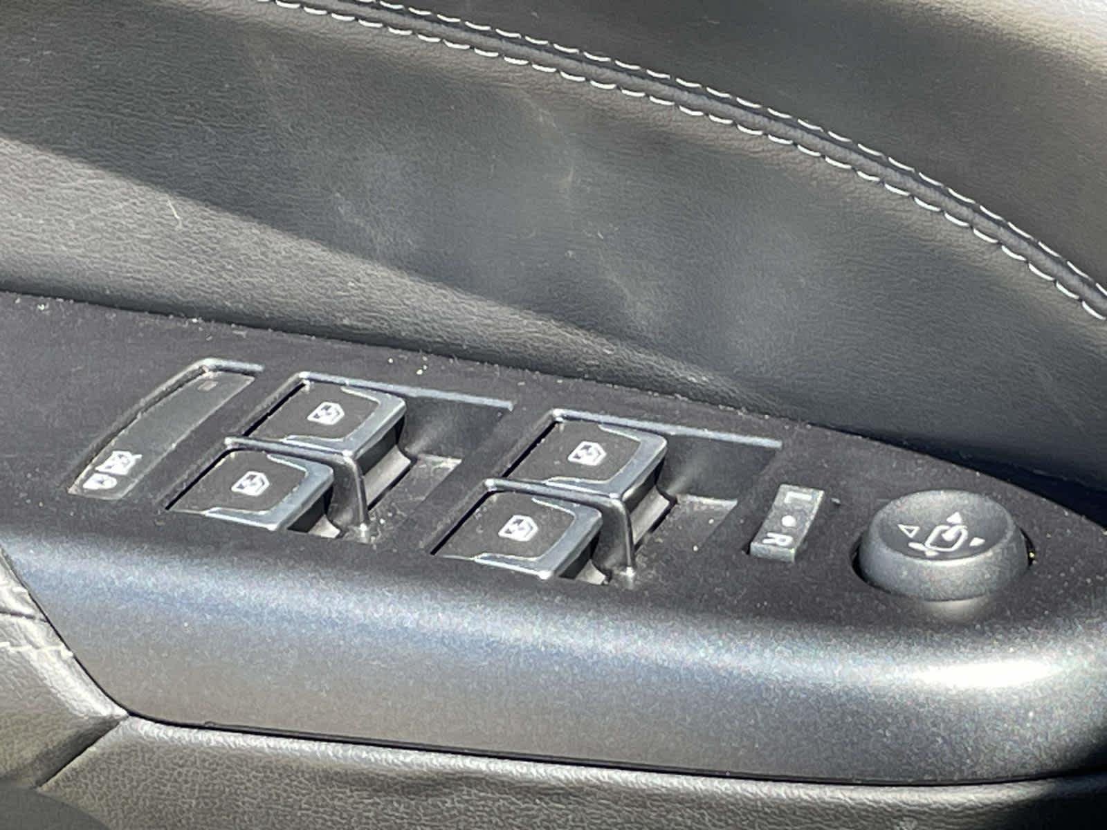 Used 2016 Platinum Ice Tricoat Cadillac Premium Collection image 36
