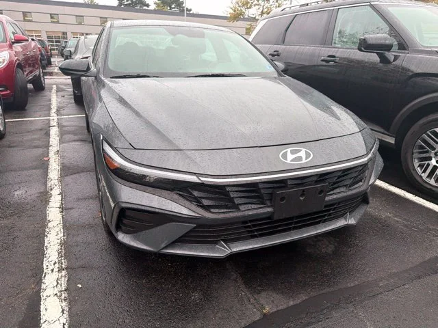 Used 2025 Ecotronic Gray Pearl Hyundai SEL Sport image 2