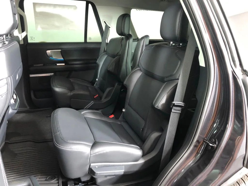 New 2026 Dark Matter Gray Metallic Ford Platinum® image 12