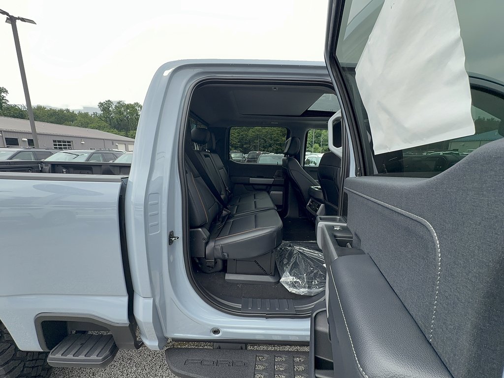 New 2026 Glacier Gray Metallic Tri-Coat Ford F-250® Lariat® image 23
