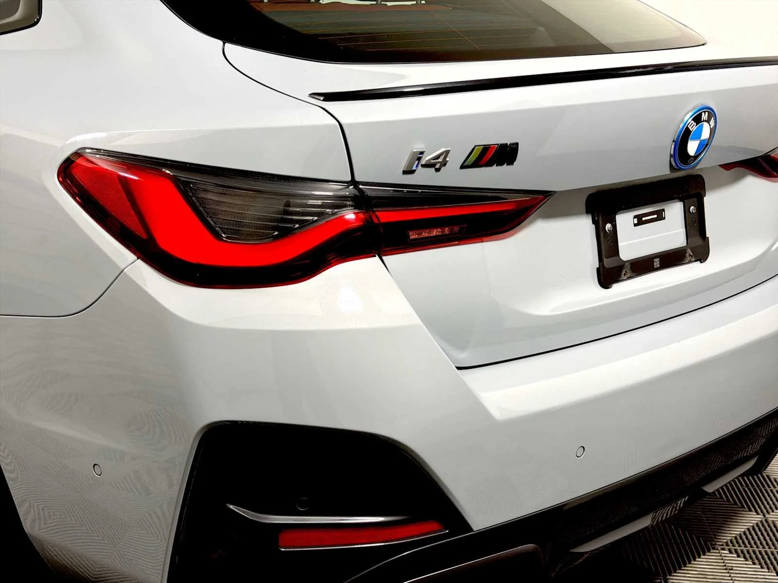 2024 BMW i4 40 - Photo 27