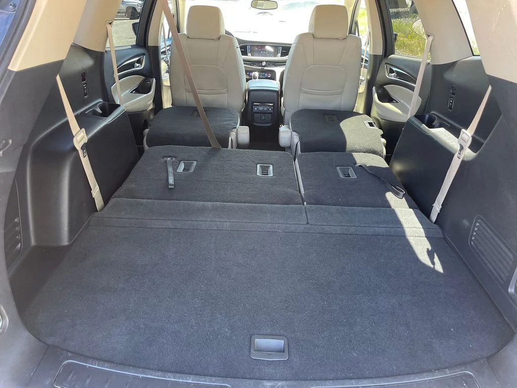 Used 2020 Dark Moon Blue Metallic Buick Essence image 9