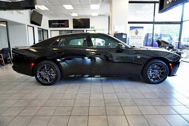 New 2026 Diamond Black Crystal Pearlcoat Dodge Scat Pack Plus image 9