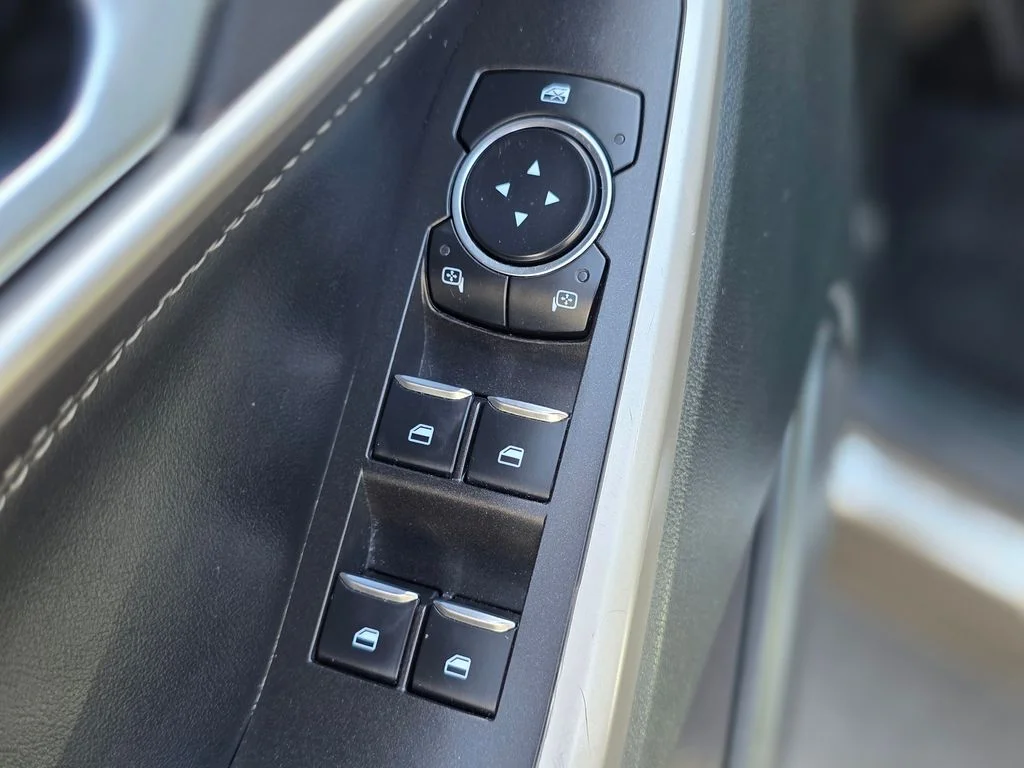 2024 Ford Explorer XLT - Photo 23