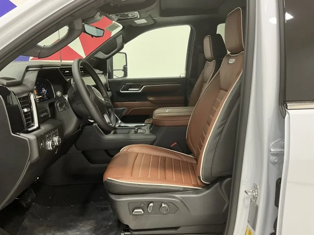 2026 GMC Sierra 2500HD Denali Ultimate - Photo 18