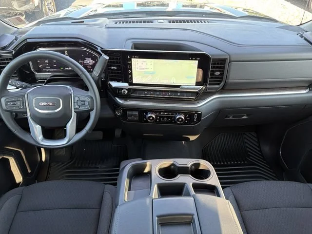 Used 2026 Onyx Black GMC Elevation image 15