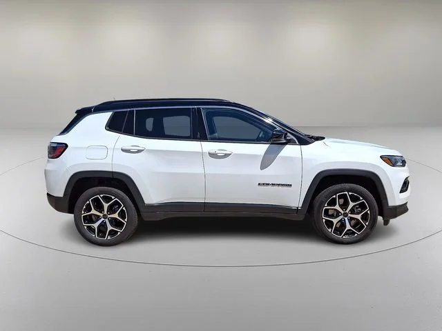 Used 2025 White Jeep Limited image 12