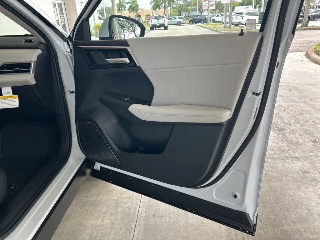 New 2026 White Mitsubishi SE 1.5T 2WD image 23