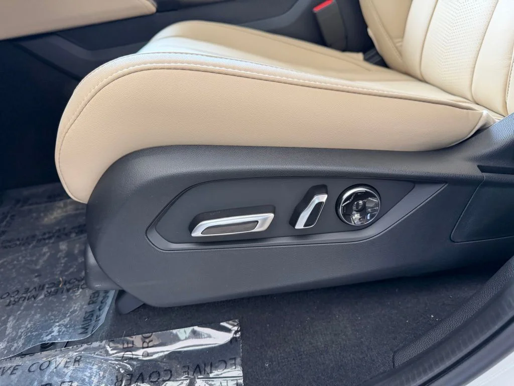 New 2026 Platinum White Pearl Acura Technology Package image 14