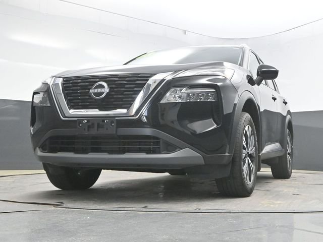 Used 2023 Black Nissan SV image 36