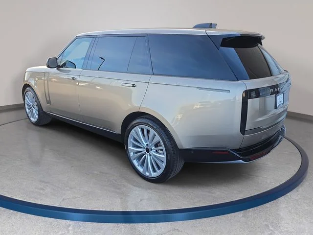New 2026 Batumi Gold Land Rover SE LWB image 7
