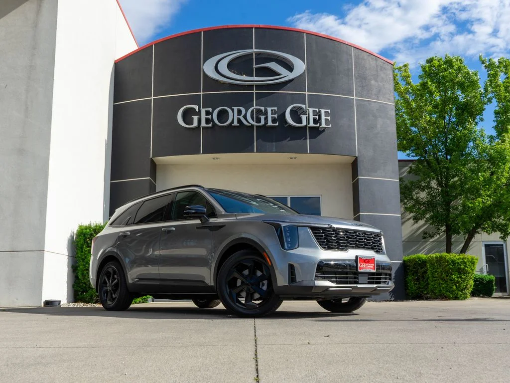 2026 Kia Sorento SX Prestige Hybrid AT 4WD's photo