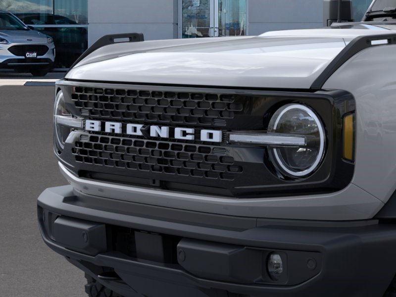 New 2026 Avalanche Gray Ford Outer Banks image 20
