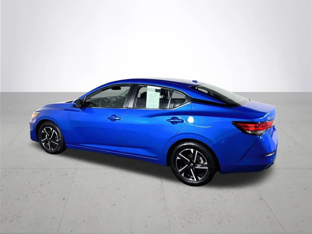 Used 2024 Blue Nissan SV image 8