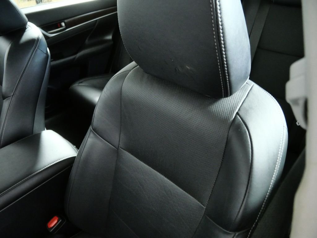Used 2015 Black Lexus 350 image 17