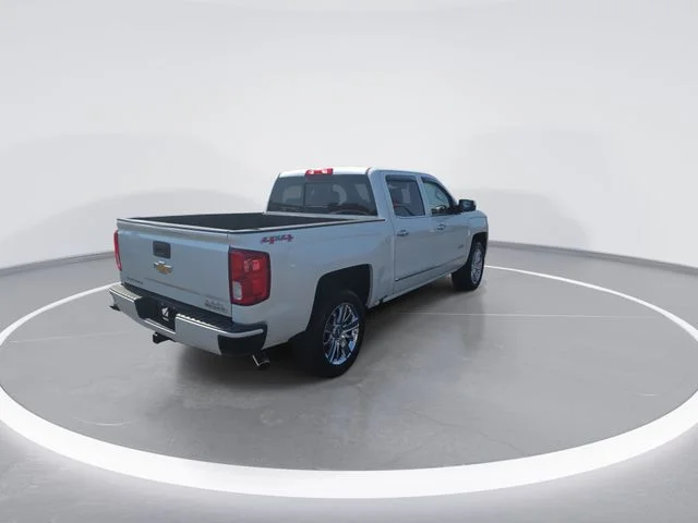 Used 2017 Beige Chevrolet High Country image 8