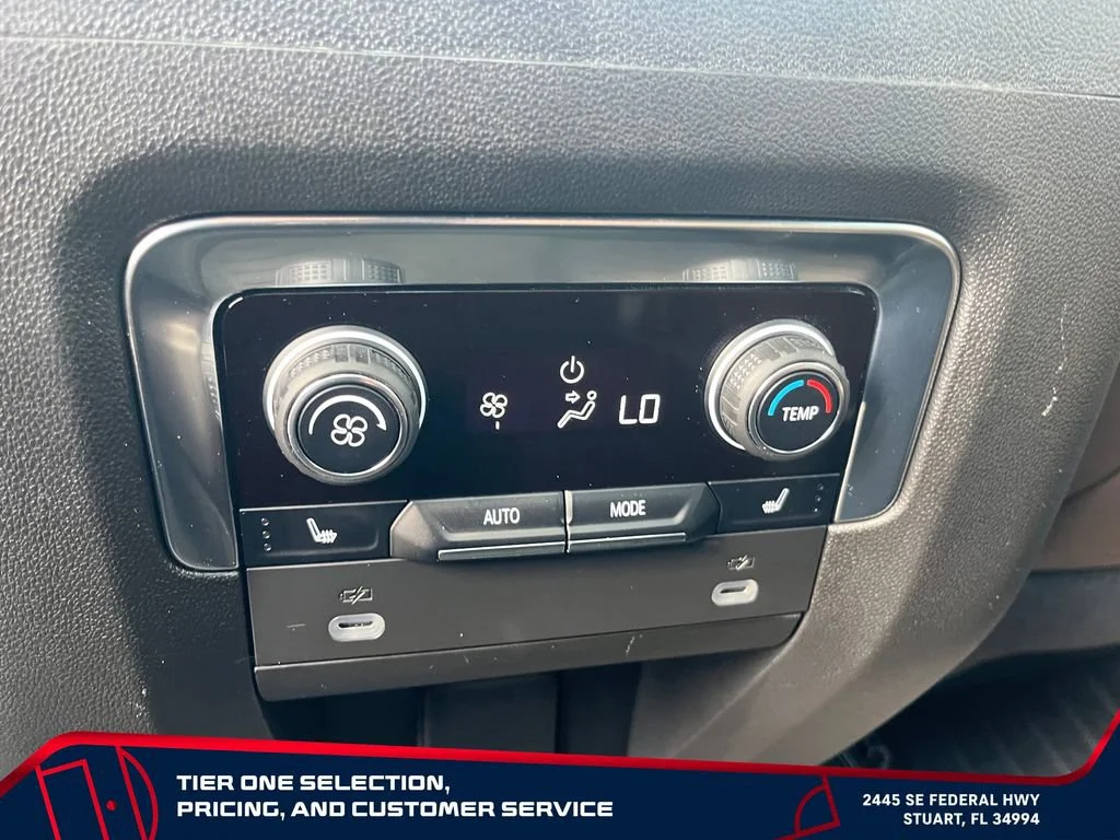 Used 2024 Sterling Gray Metallic Chevrolet High Country image 34