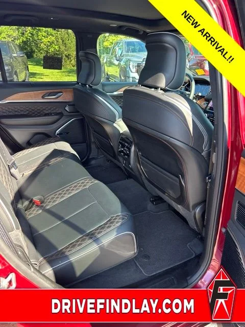 Used 2025 Red Jeep Summit Reserve image 7