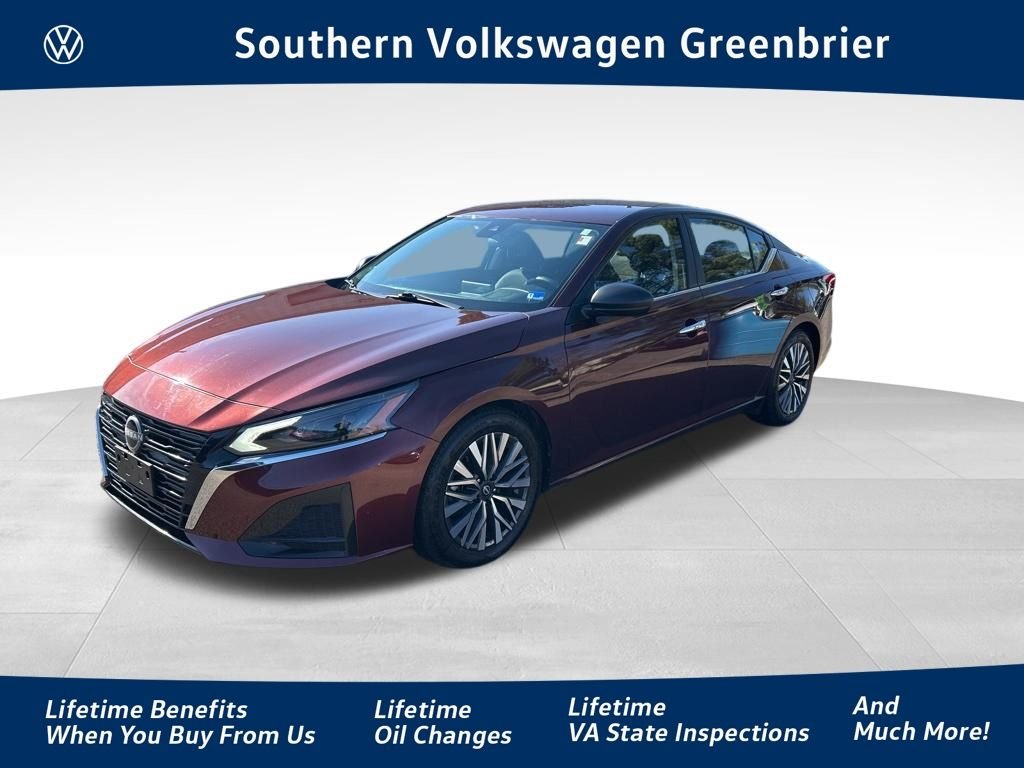 2024 Nissan Altima SV